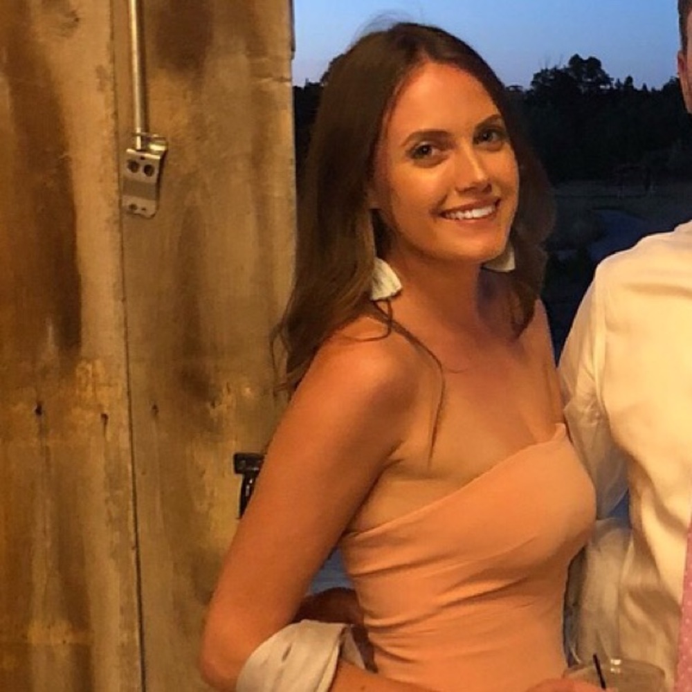 Meet your Posher, Mariel